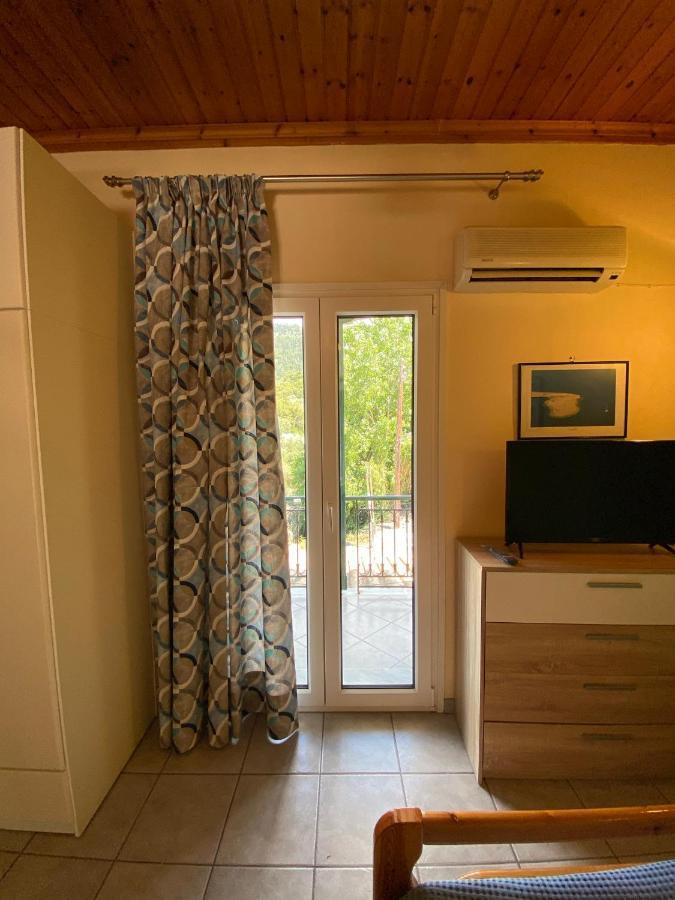 Marathes Studios Agios Nikitas Exterior photo