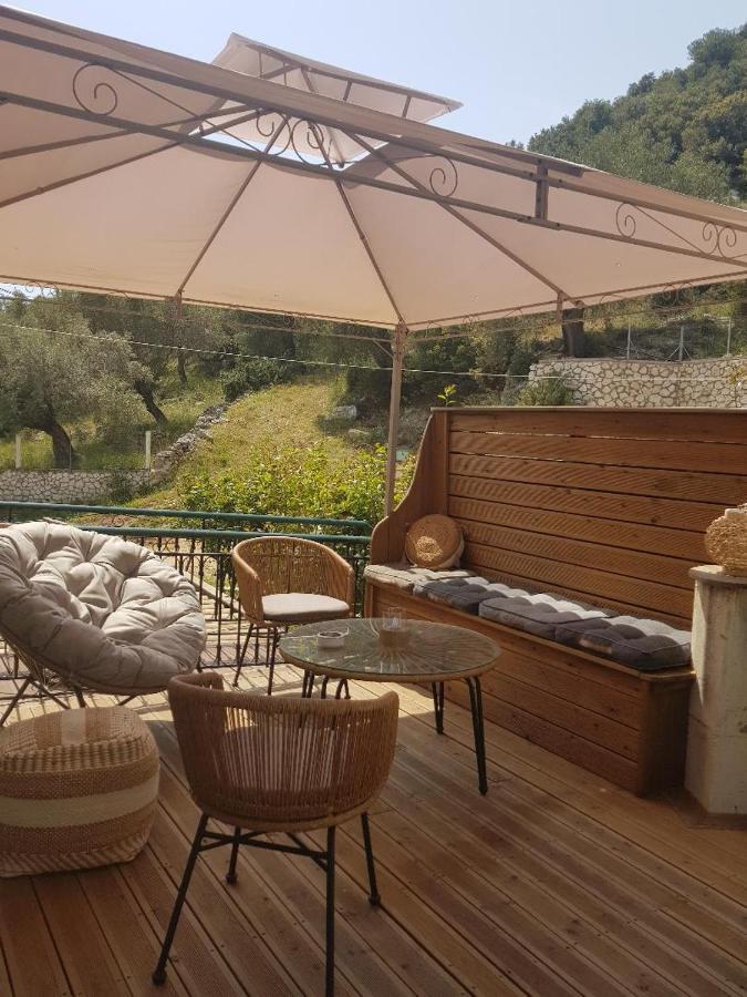 Marathes Studios Agios Nikitas Exterior photo