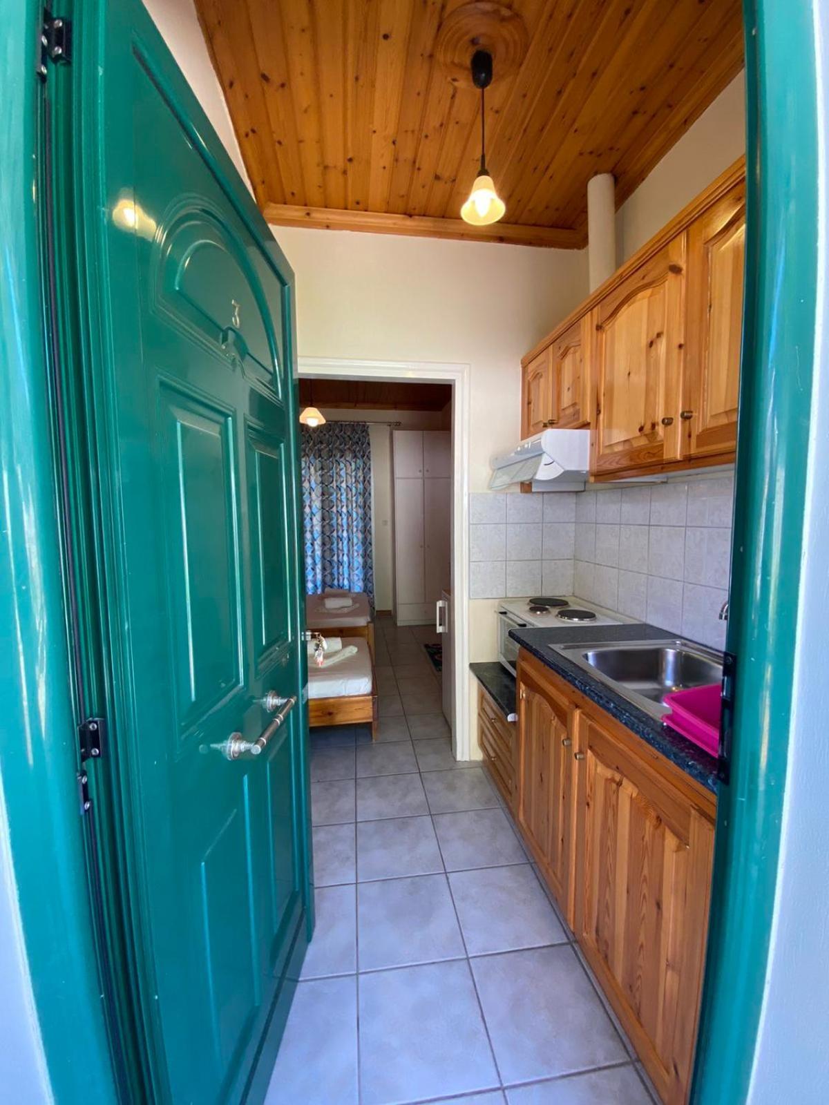 Marathes Studios Agios Nikitas Exterior photo