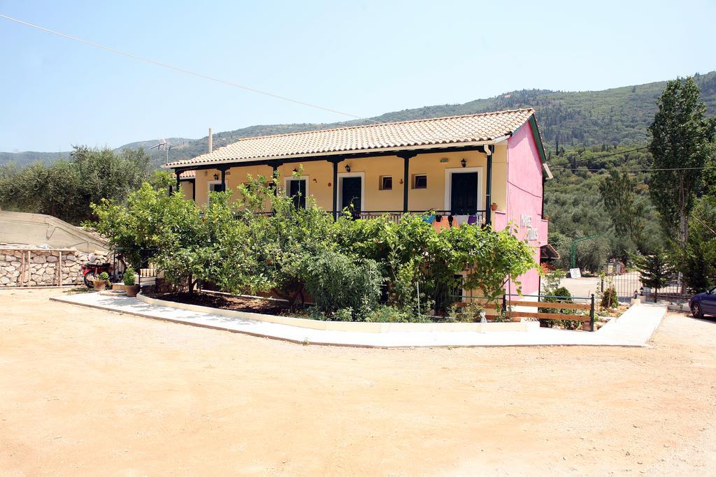 Marathes Studios Agios Nikitas Exterior photo